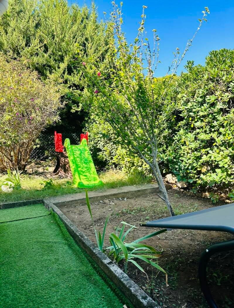 Locations saisonnières Var, jacuzzi, jardin clos