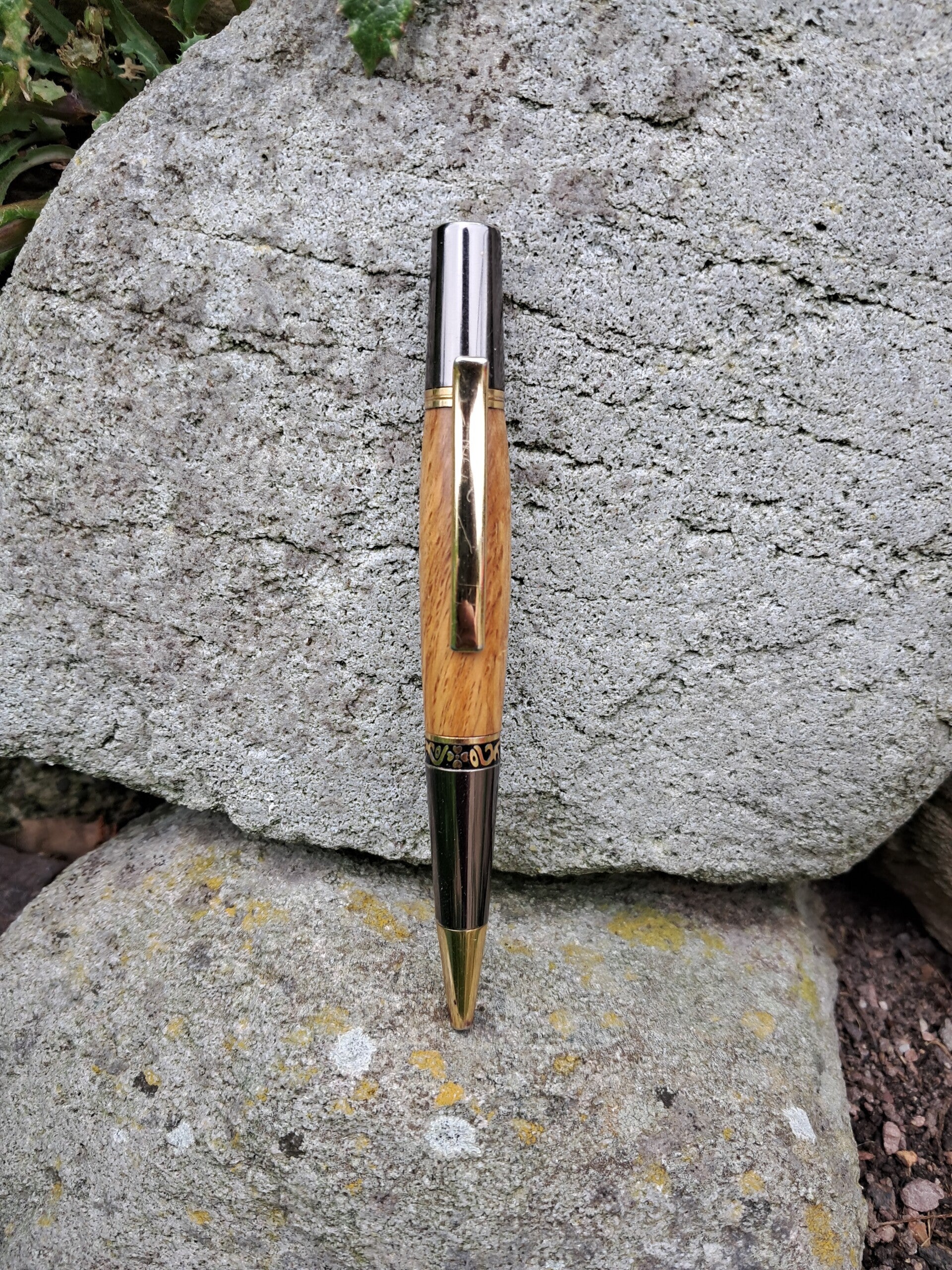 Irish Oak Twist Pen