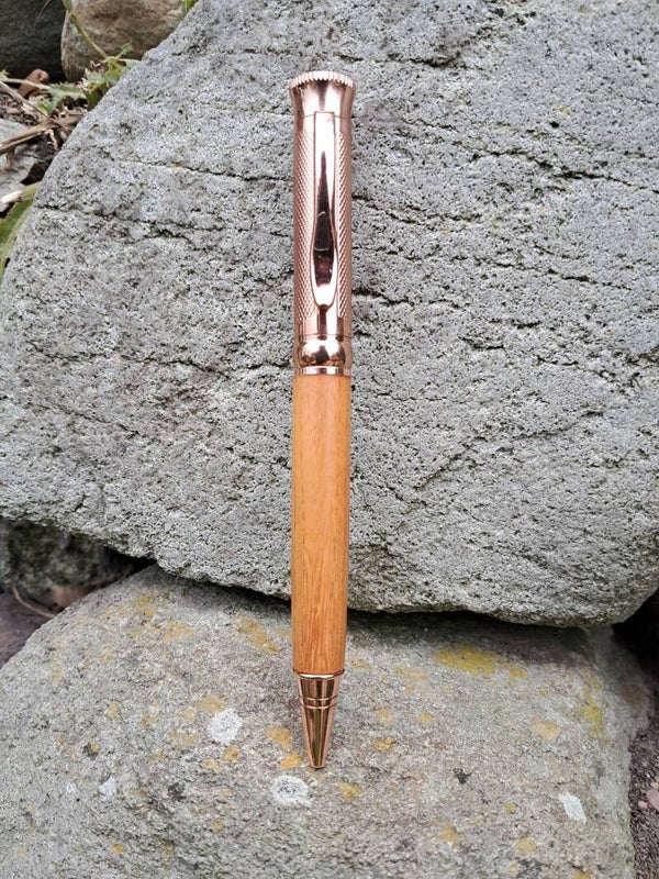 Keyaki Pen