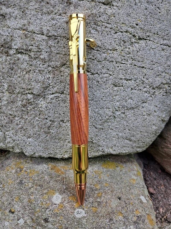 Santos Mahogany pen