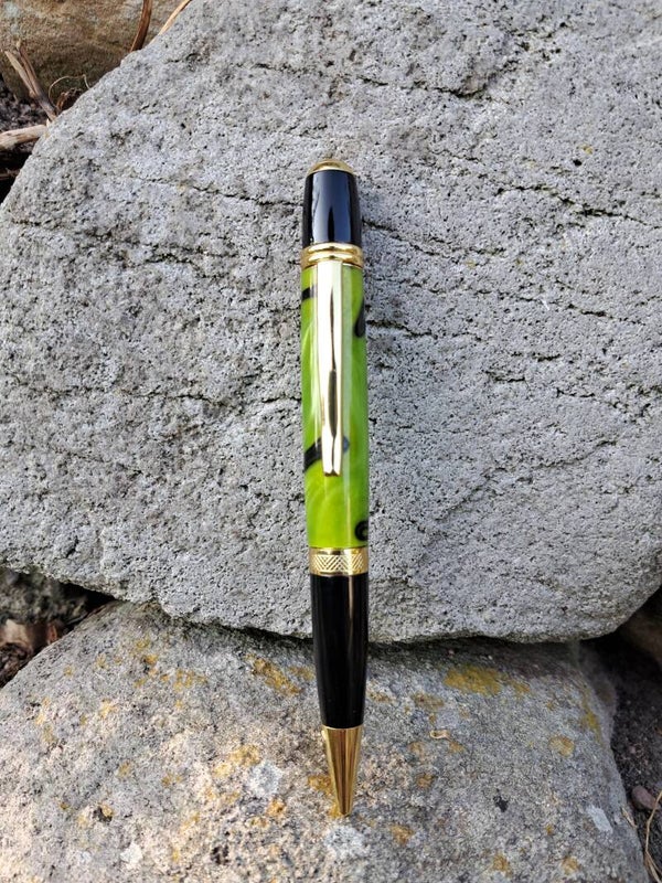 Green resin Sierra