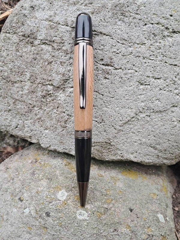 Beech Sierra pen