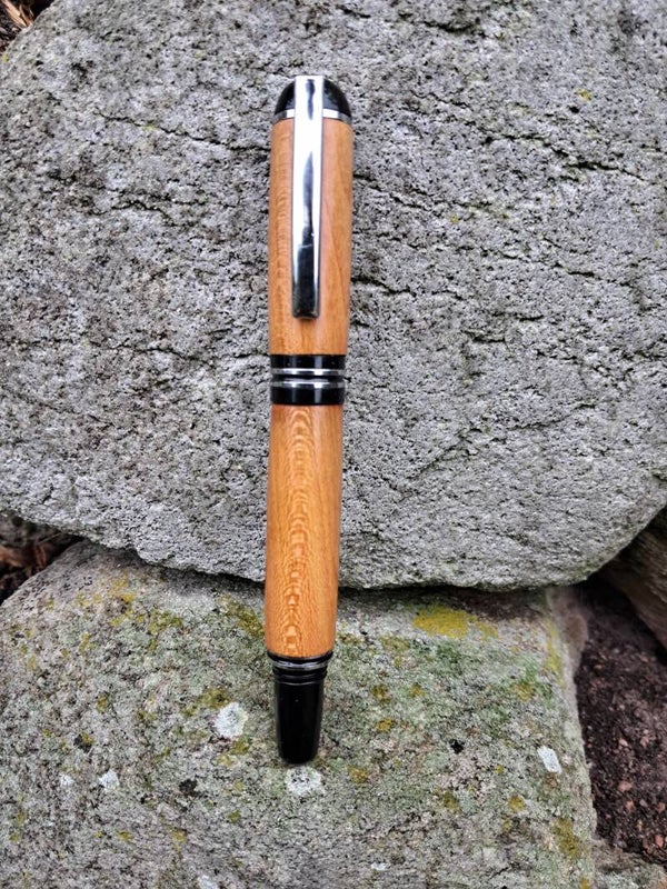 Irish Cherry fountain pen