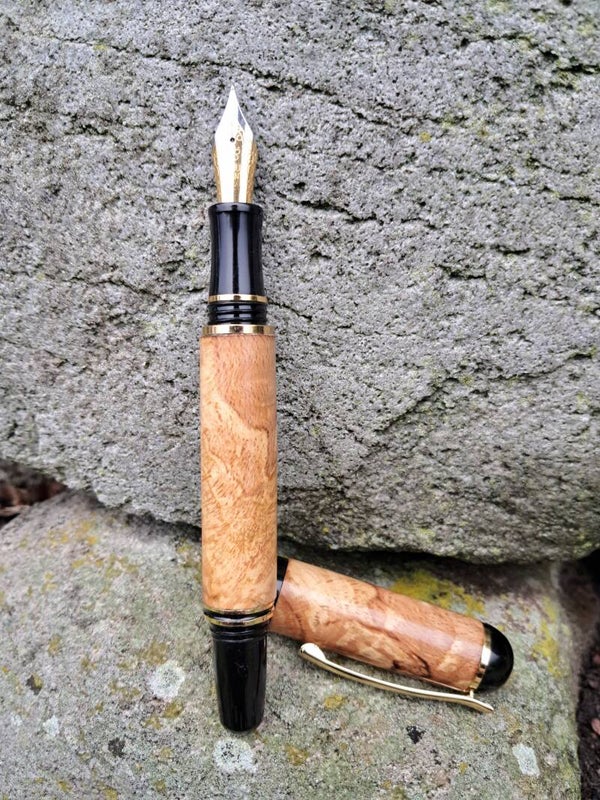Flamed Beech Pen.
