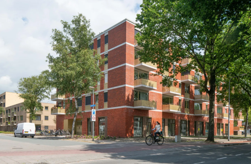 de_berk_de_eik_selwerd_groningen-standard.png