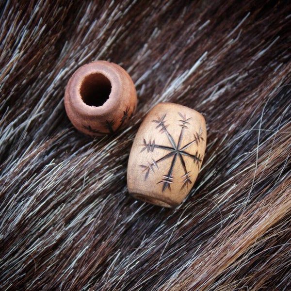 Iso puuhelmi Ø 8mm, Noaidi Dreads