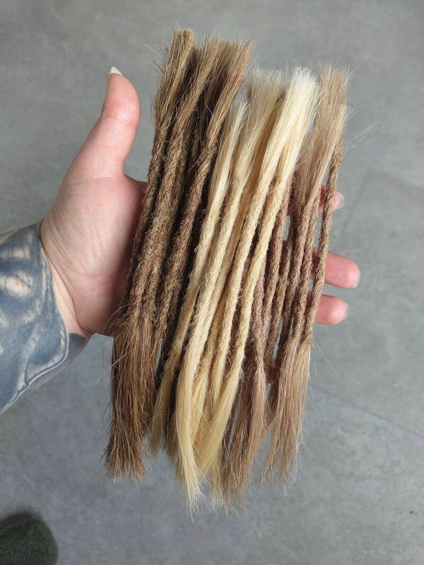 Aitohiuspidennykset / 20-25cm / 4-5mm / avonainen latva / eri värejä