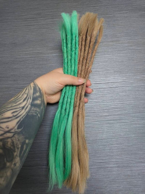 Aitohiuspidennykset  / 35-40cm / 6-7mm / avonainen latva / eri värejä