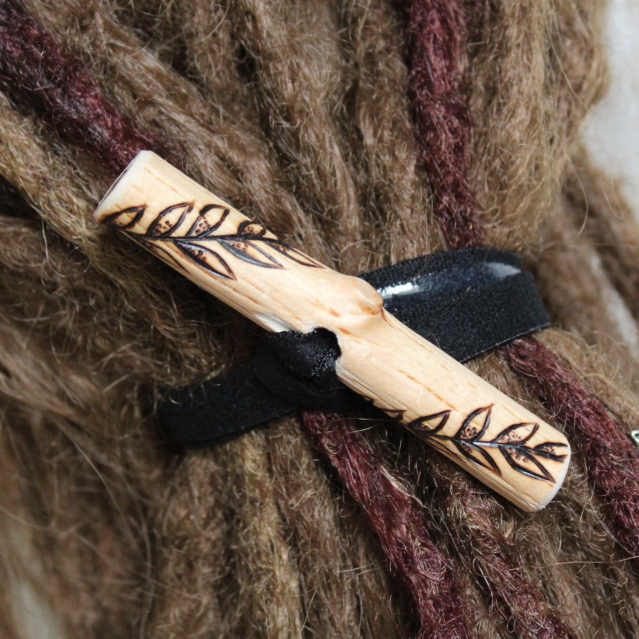 Kietaisuponnari koivusta, "Köynnös"