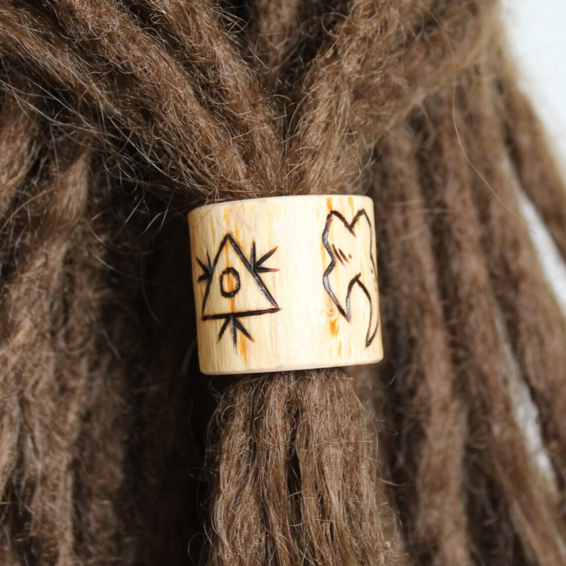 Takkurengas, "Noita"