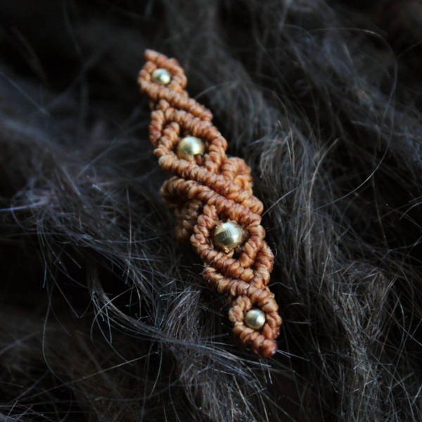 Makramee-helmi Ø 5-6mm, Kajokoru