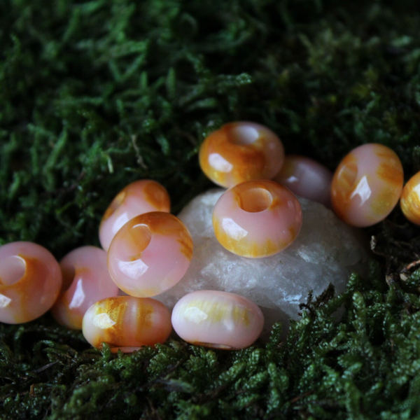 Akryylihelmi rondelli Ø 4mm, vaaleanpunainen