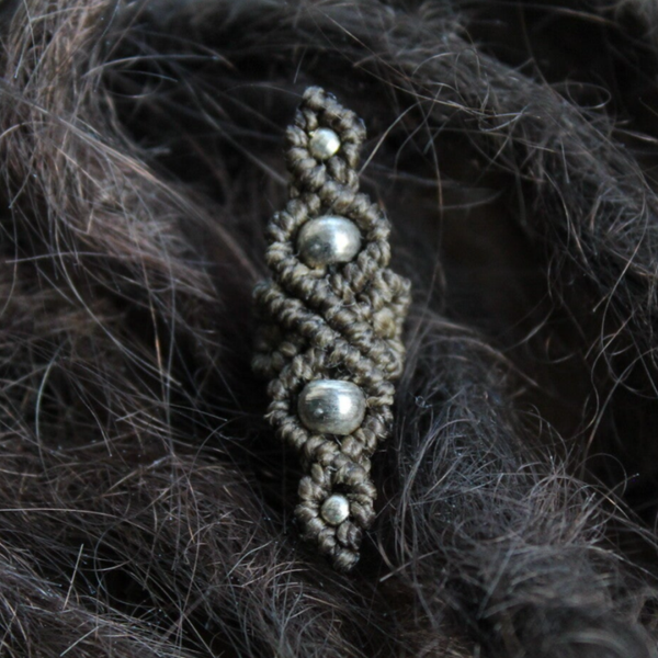 Makramee-helmi Ø 5-6mm, Kajokoru