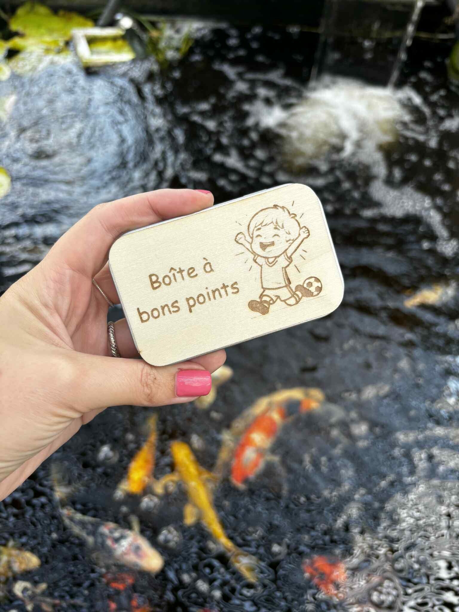 Boîte à bons points personnalisée