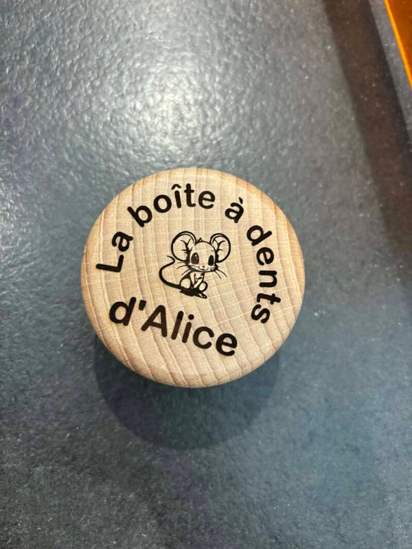 Boite à dents