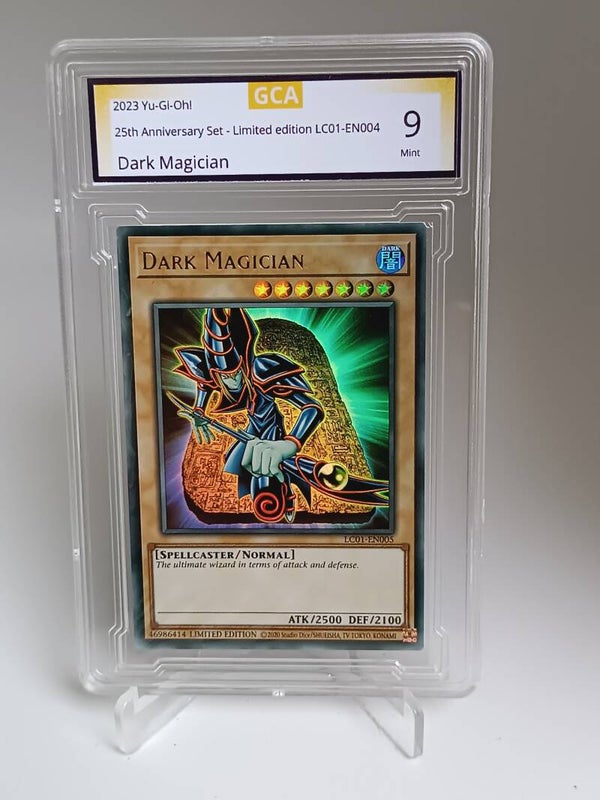 0058811 (Blue-Eyes White Dragon)