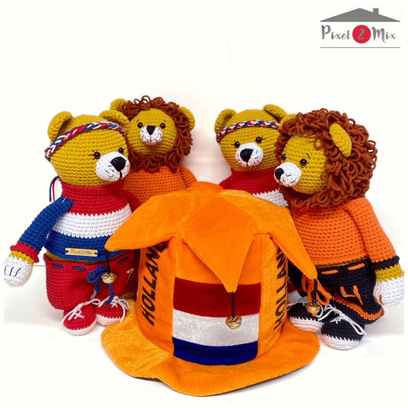 Leeuwtje Lodewijk & Leeuwinnetje Lotte - Supportersduo: Amigurumi Leeuwtje Haken, Amigurumi Leeuwinnetje Haken, Amigurumi Supportersduo Haken, Amigurumi Nederlands Elftal Haken. Stap in de wereld van haakcreaties met Lodewijk - Het Leeuwtje & Lotte - Het 