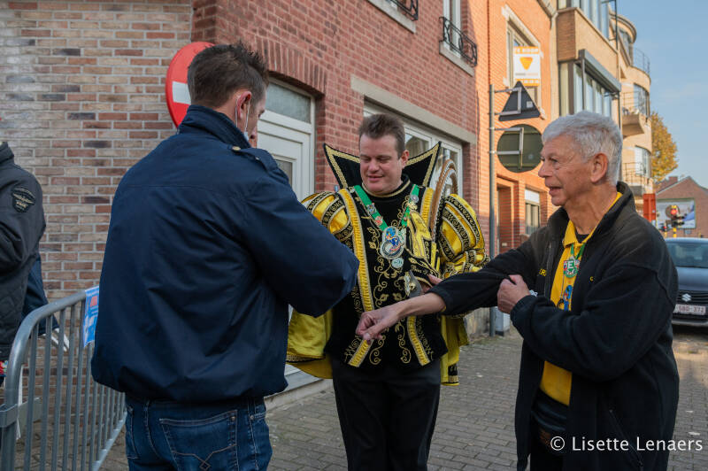 openingcarnaval11-11-2120van121.jpg