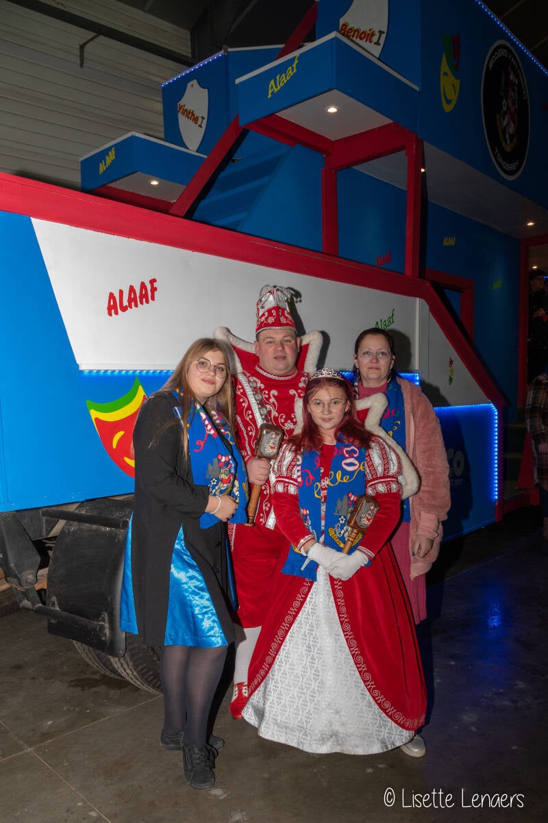 zegeningcarnavalwagens2023tongeren58van83-1.jpg