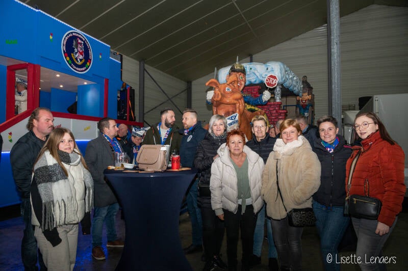 zegeningcarnavalwagens2023tongeren66van83-1.jpg