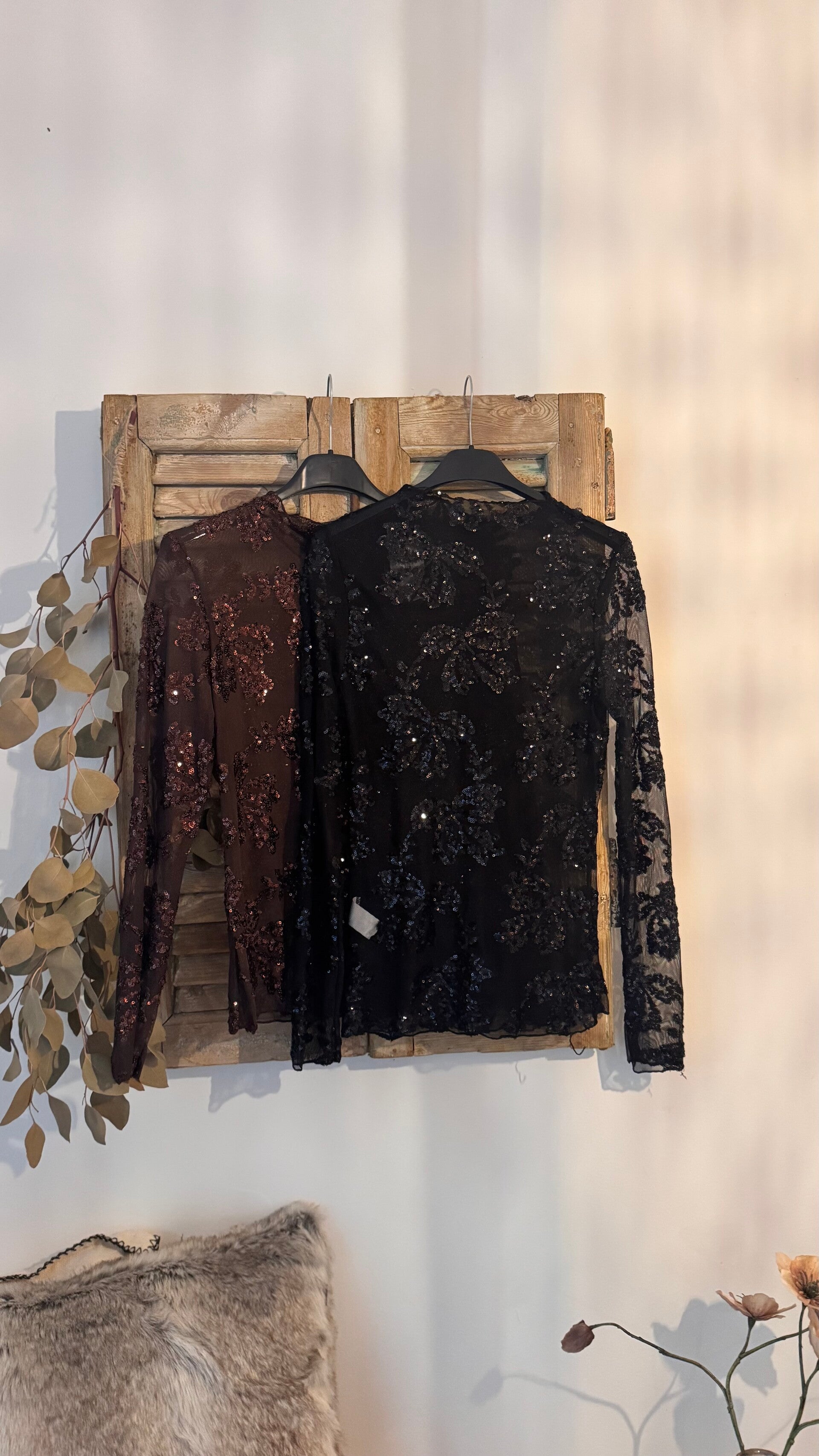 Glitter top