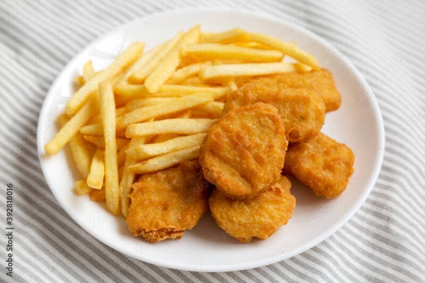 70.CHICKEN NUGGETS OCH POMMES