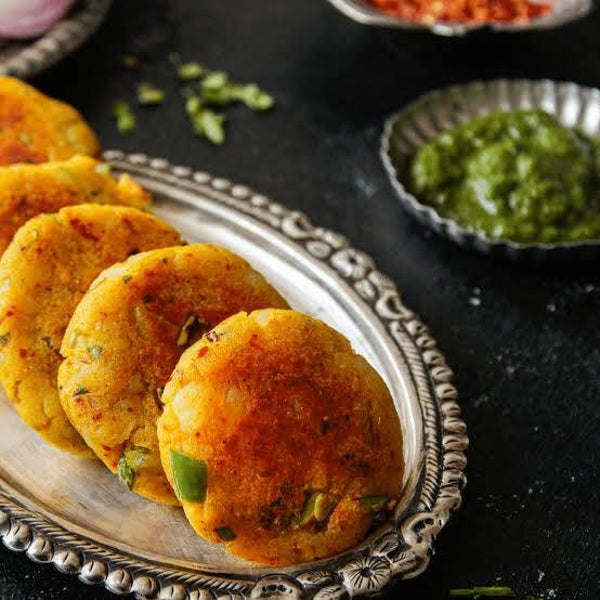 6.ALOO TIKKI