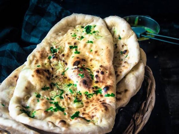 9.VITLÖK NAAN
