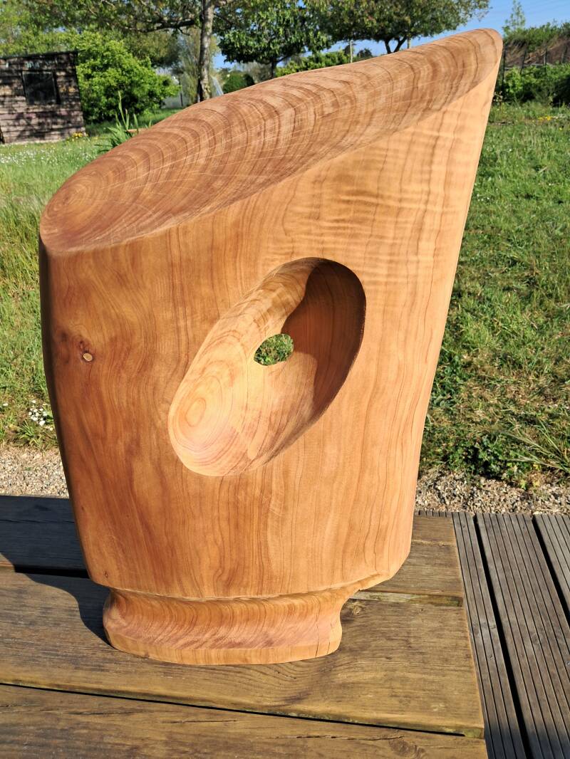  Asymmetric, N° 20, H 56 cm, l 34 cm, 10.2 kg, 2025.
