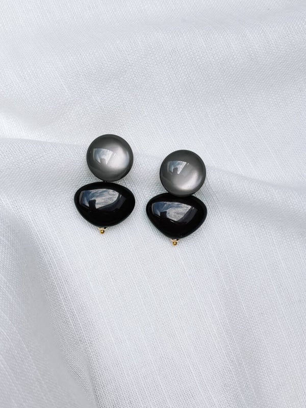 AUGUST 02 - Greyish Black