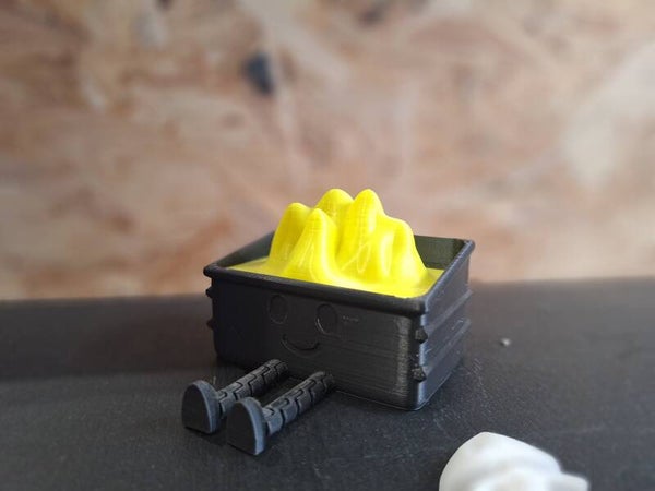 Benne à ordure en feu