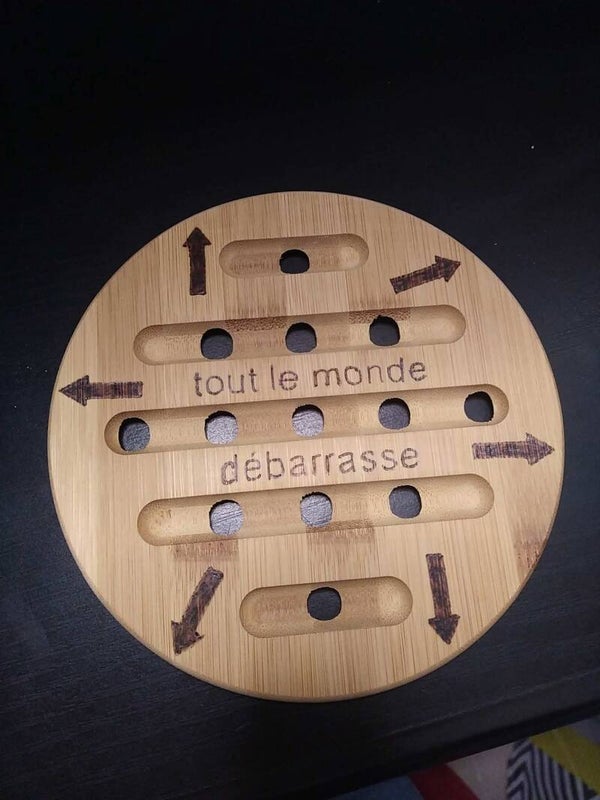 dessous de plat en bois personnalisé