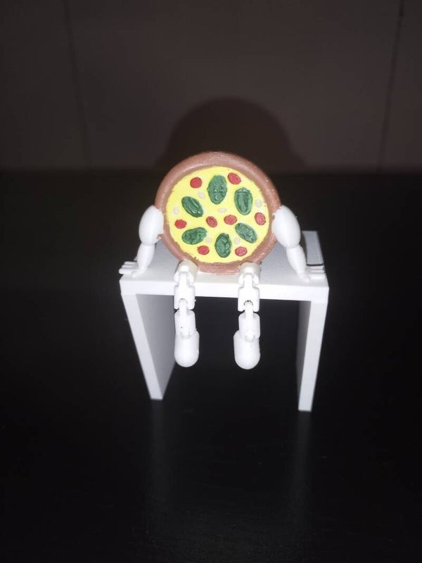 pizza avec jambes