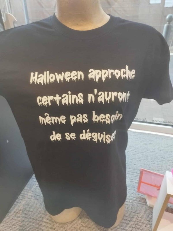 👕 T-shirt “Halloween approche” – Humour noir garanti 🎃
