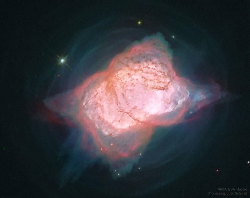 Planetaire nevel NGC 7027 met een hete witte dwerg in het centrum