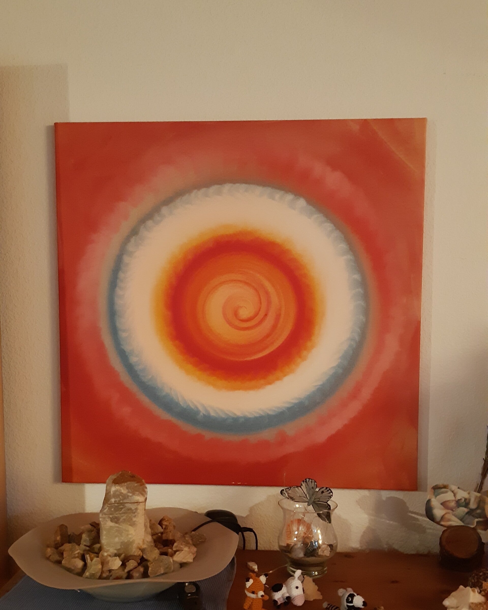 Kundenfoto von einem persönlichen Mandala Seelenbild zuhause