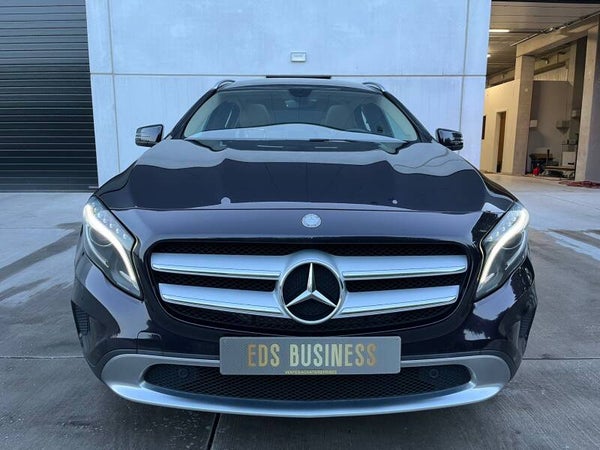 Mercedes-Benz GLA 200 / FULL - PANO- SIEGES CHAUFFANTS - ...