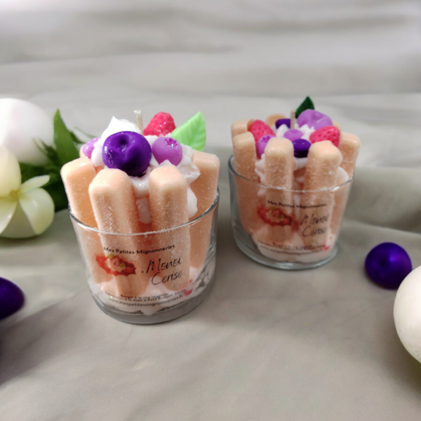 Bougie façon Charlotte aux fruits Monoï Cerise