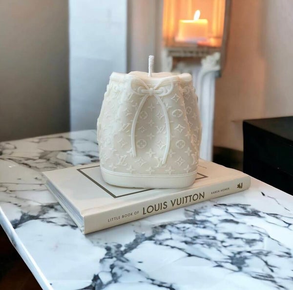 Bougie « Noé » au « La vie est belle » (dupe) 🩷