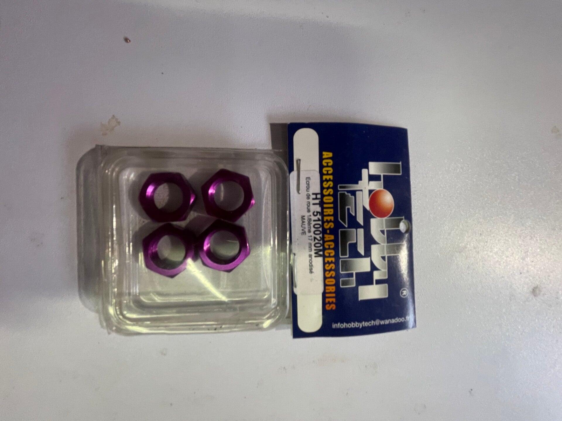 DESTOK26 Ecrou de roue 1/8 17mm anodisé violet