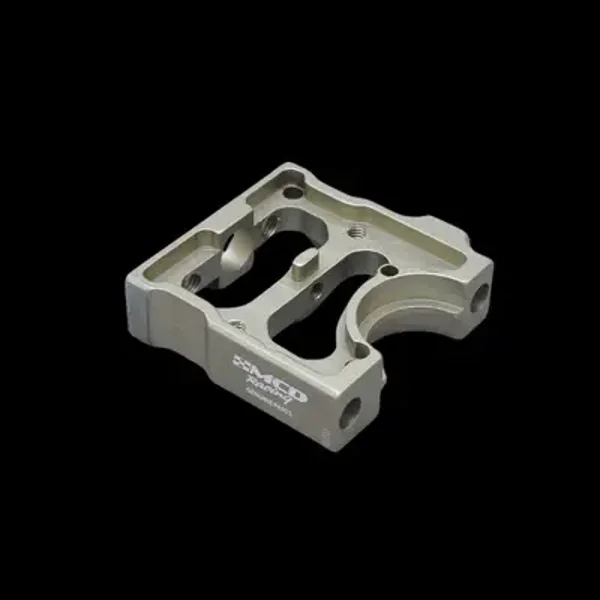MCD RACING 24 MCD Center Diff.Holder Alloy Lower Hub - M416901A