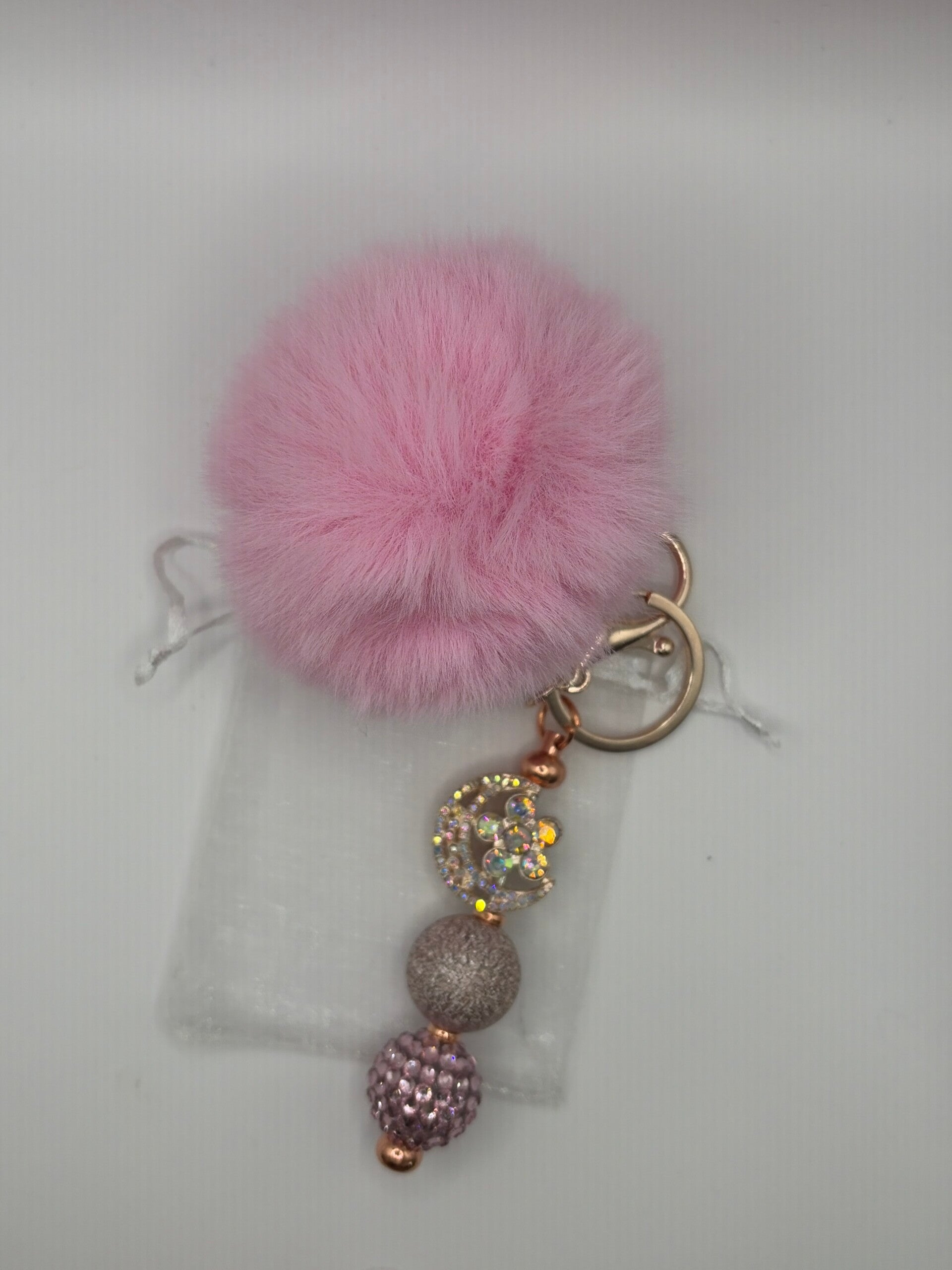 Sleutelhanger tashanger rosekleurig met fancy maan en pompom