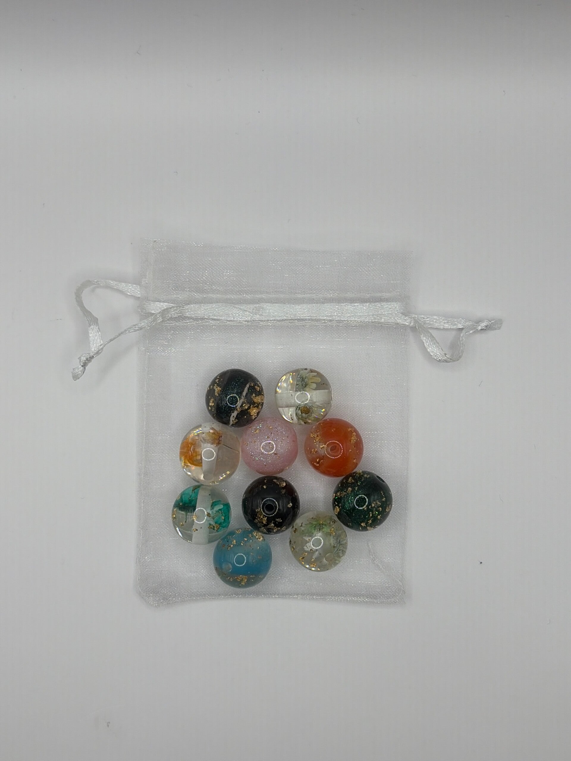 Kralen met gouden vlokjes, gemengd, 16 mm, zakje 10 stuks