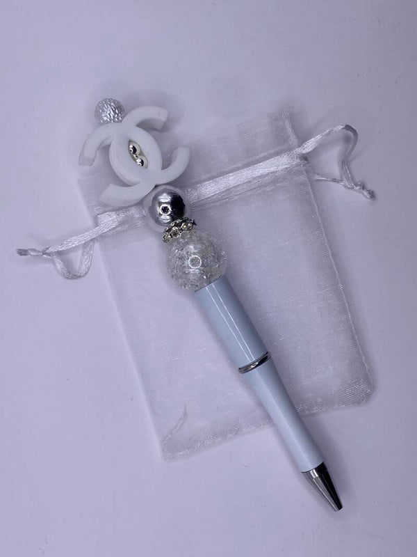 Pen wit met CC letters wit zilver