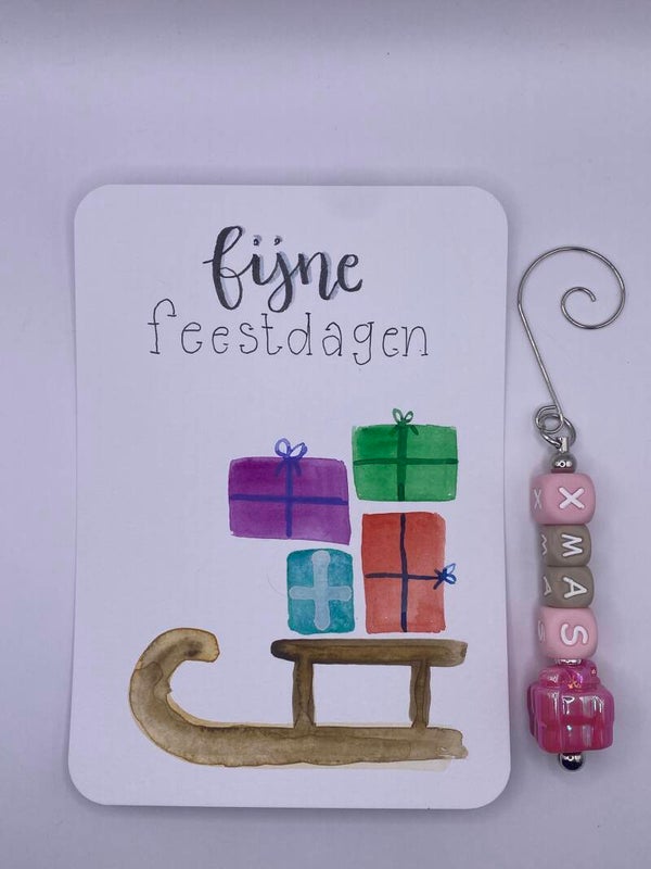 Kersthanger met kerstkaart slee