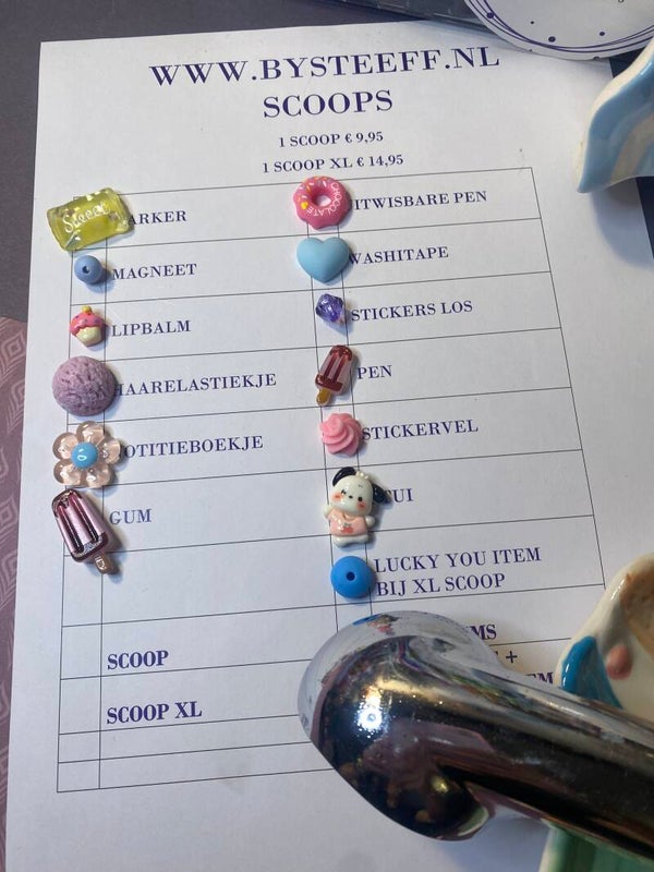 Scoops
