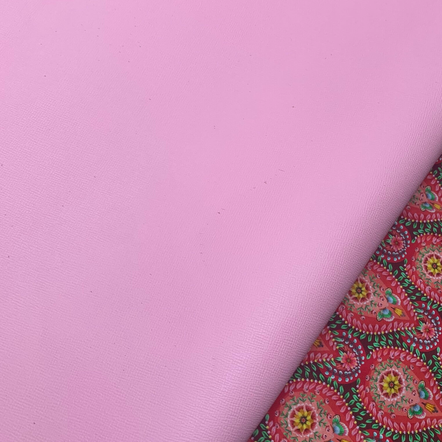 Zuurstok roze bewerkt: 110x80