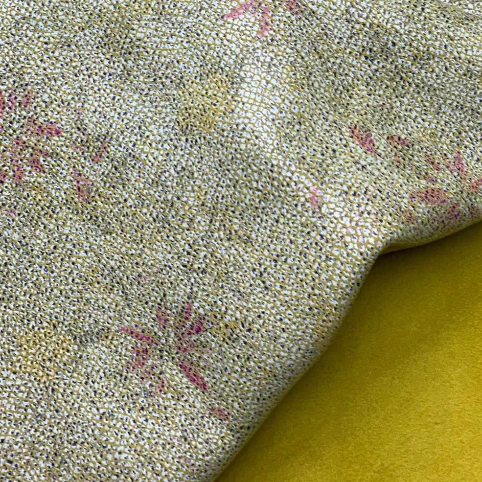 + Geel met bloemen 2: 70-75x50-65