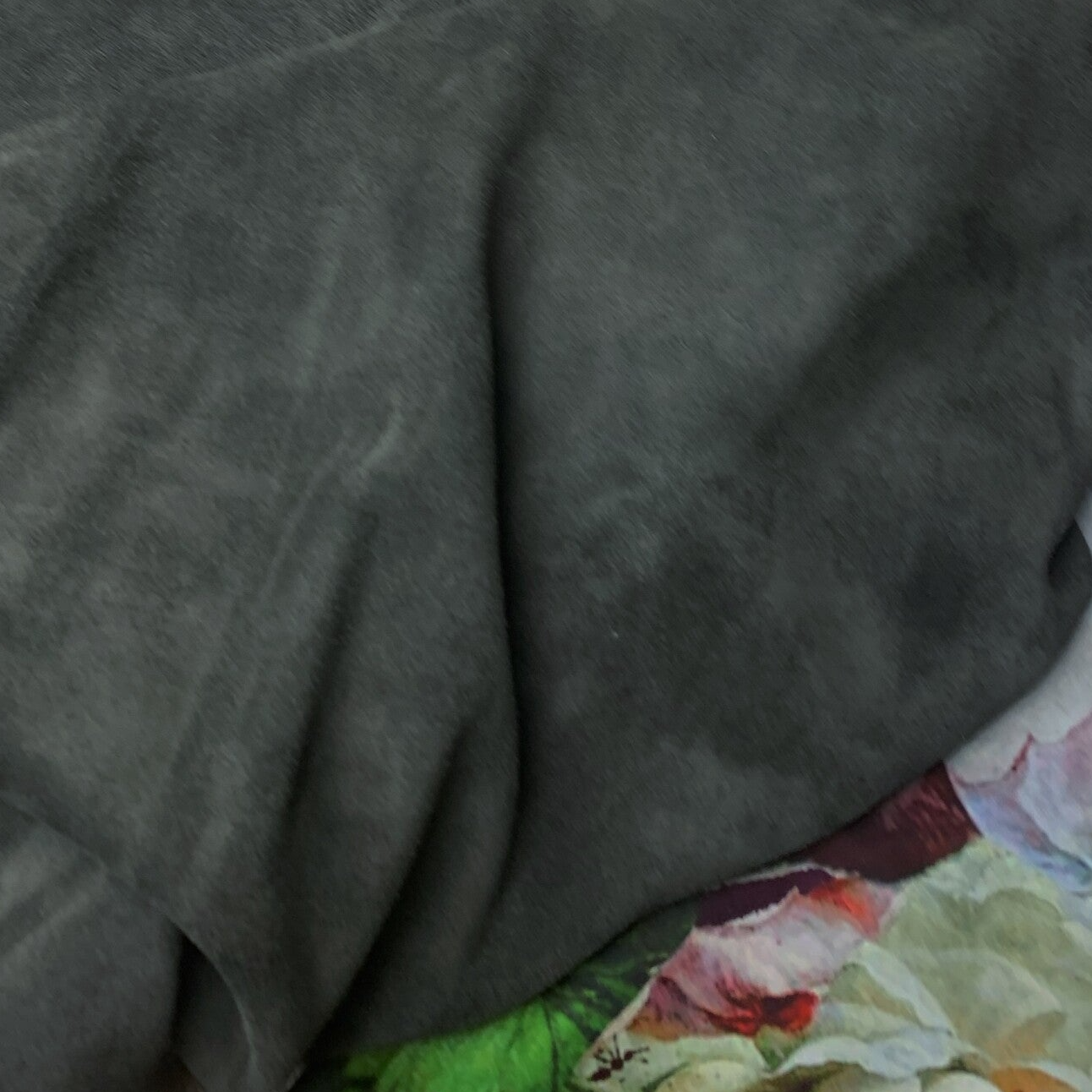 *Suede stevig grijs 2: 110x45-75