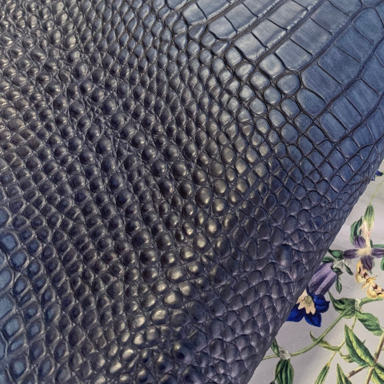 Donker en lichtblauwe croc 1: 70-90x60-80
